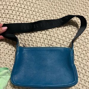 Vintage burberry purse